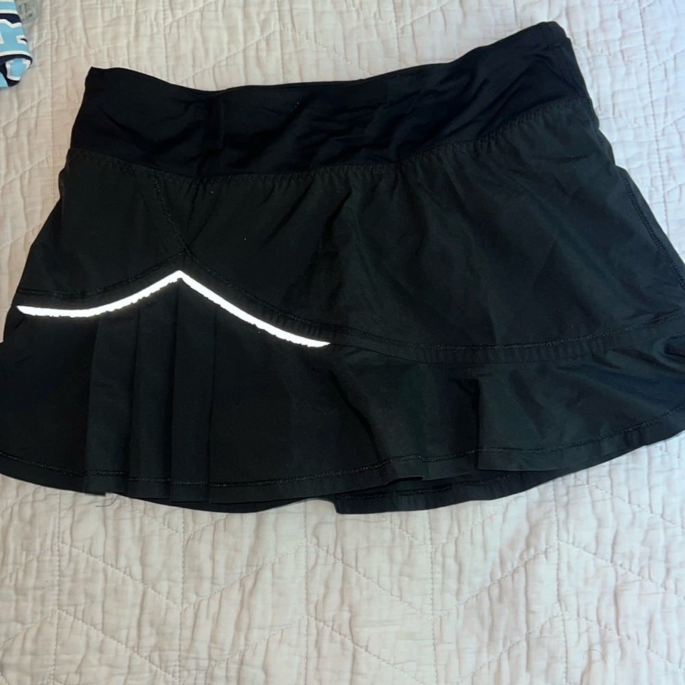 LULULEMON vintage half reflective tennis skirt (skort)